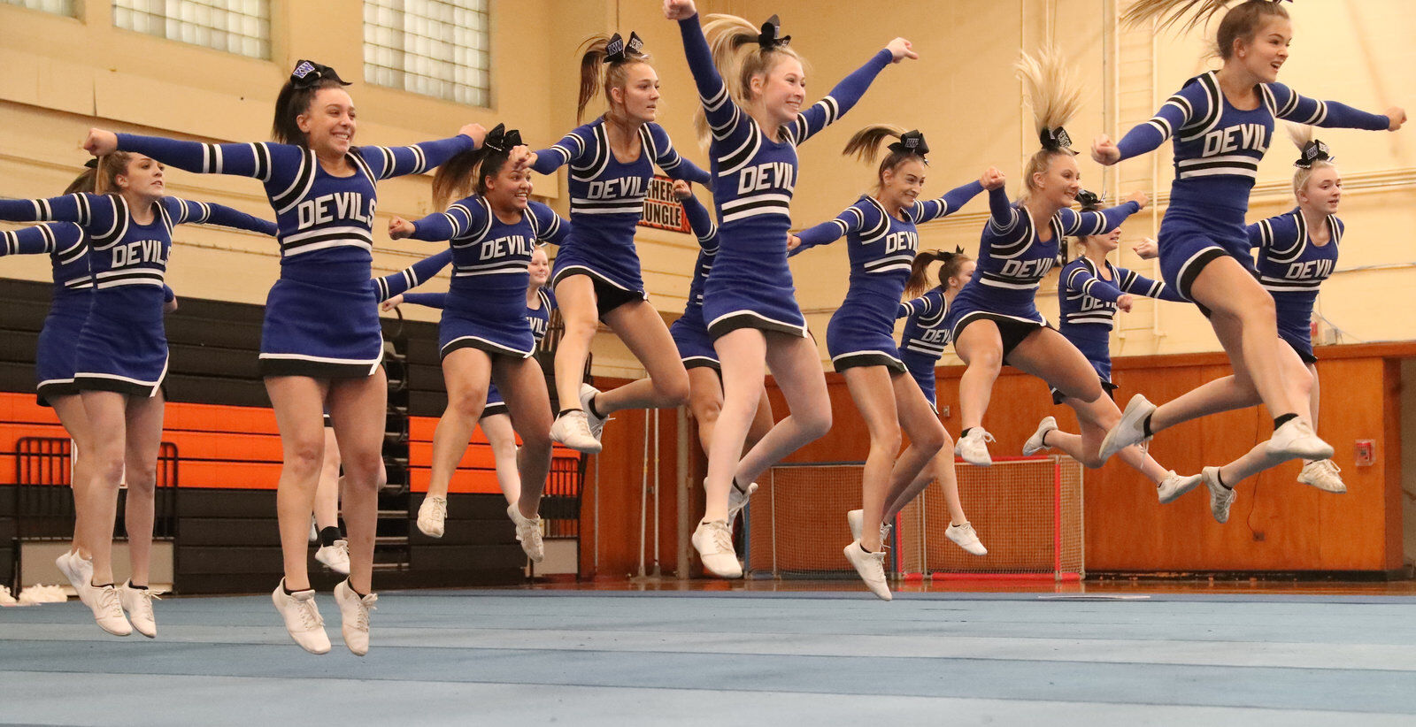 Section VI cheerleading championships, Division B